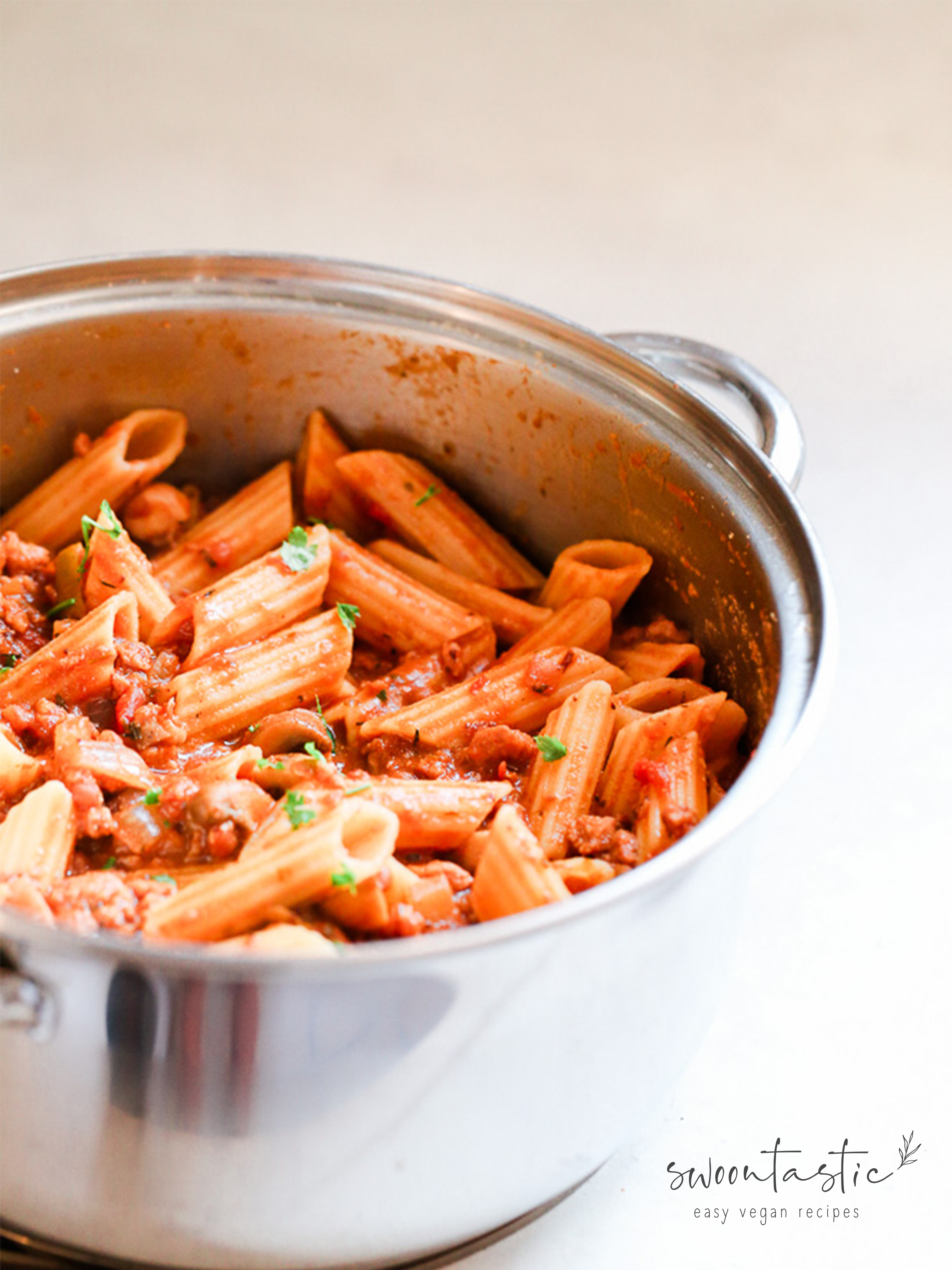 Vegan Ground Beef, Mushroom, Olive Pasta